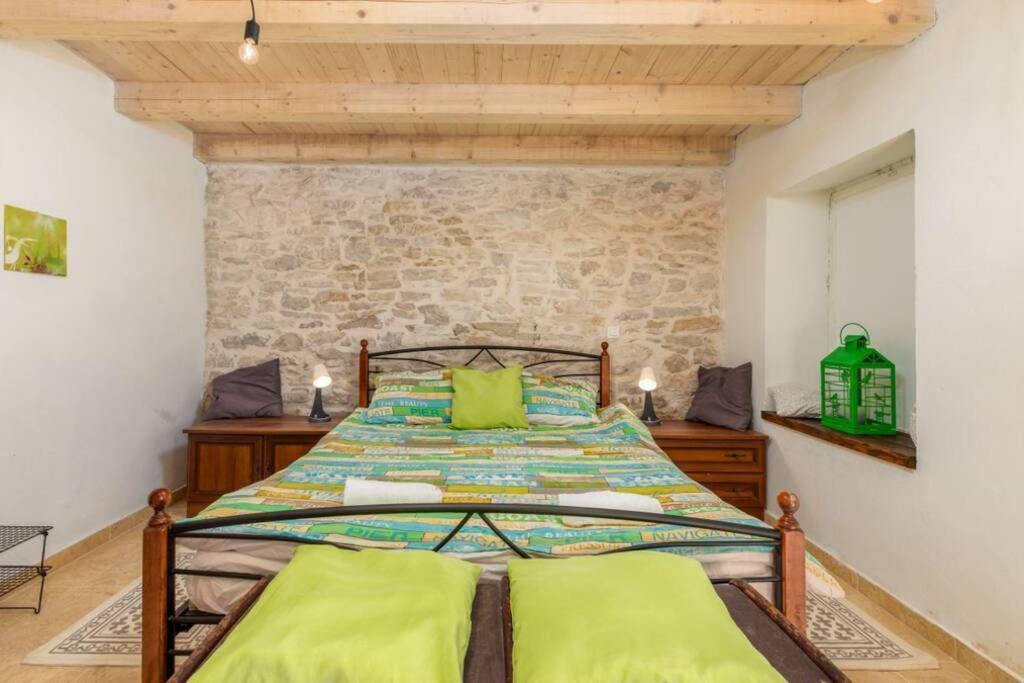 Casa Di Pietra Matelici Villa Divšići Dış mekan fotoğraf